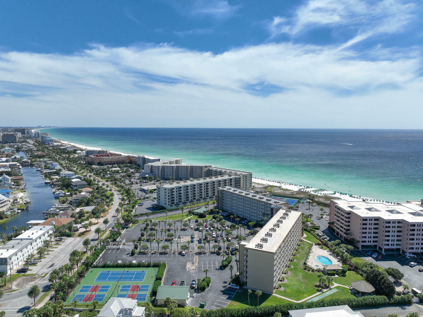 Property Photo: 502 Gulf Shore Drive Unit 114 FL 32541