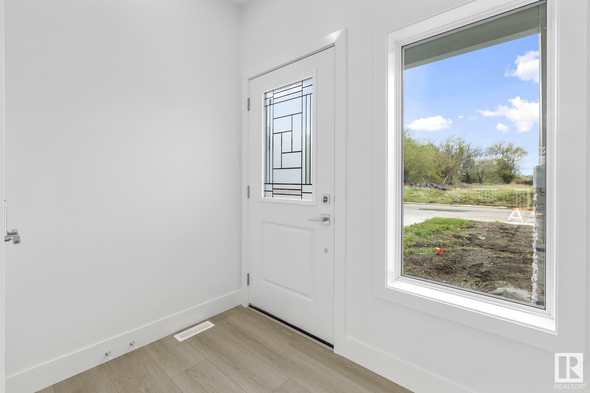 Property Photo:  5109 55 Street  AB T0E 2K0 