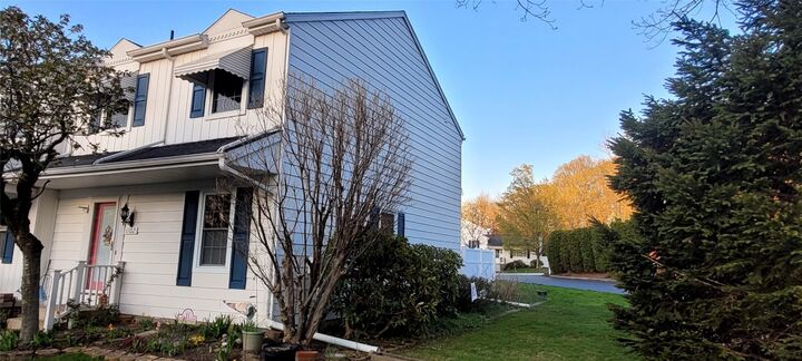 1102 Appletree Lane  Erie PA 16509 photo