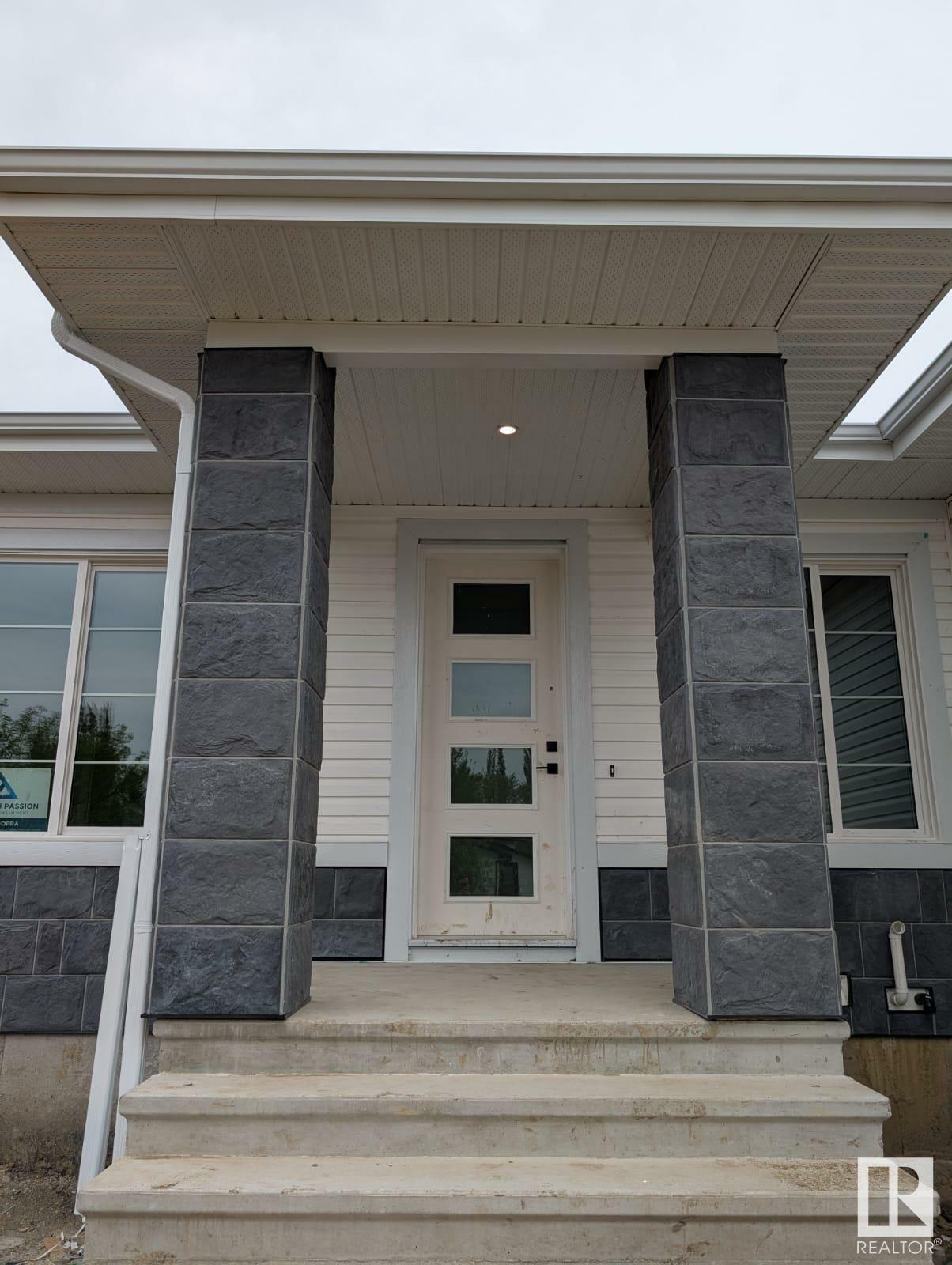 Property Photo: 31 Westview Drive AB T0C 0V0