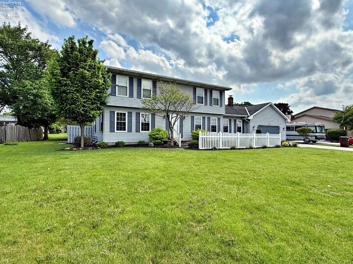 Property Photo:  38 N Tecumseh Trail  OH 44883 