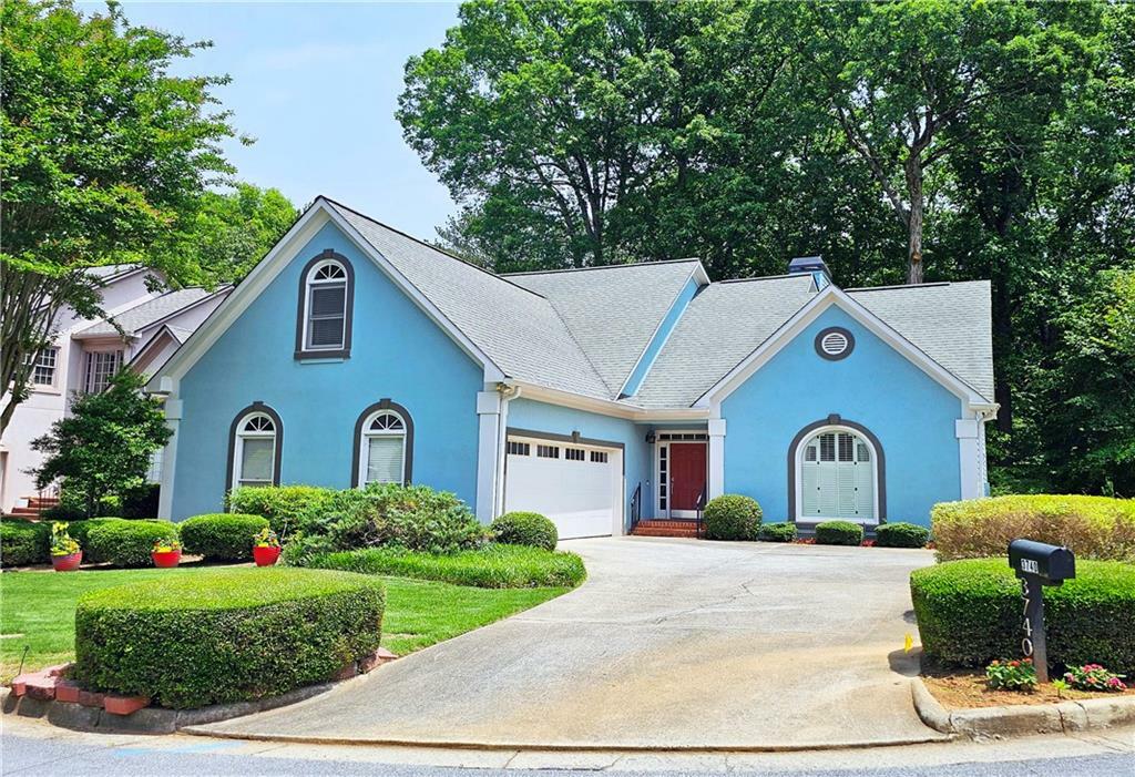 Property Photo: 3740 Ashford Point NE GA 30319