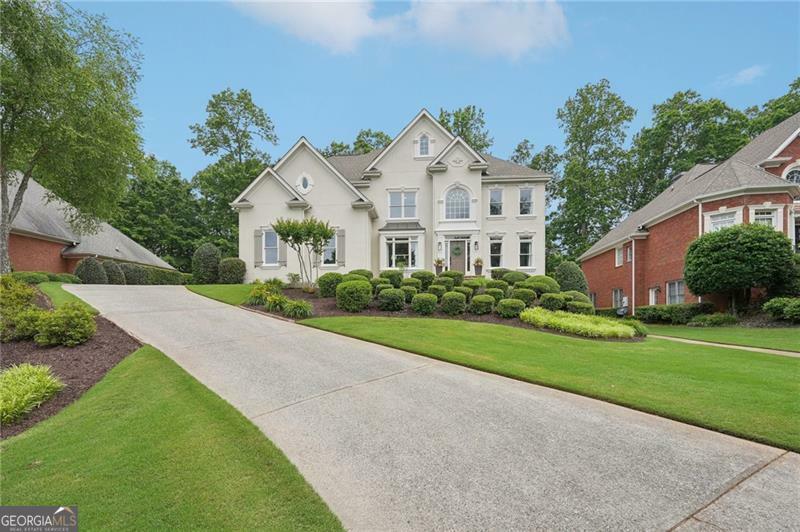 Property Photo: 1225 Elk Ridge Cove GA 30005