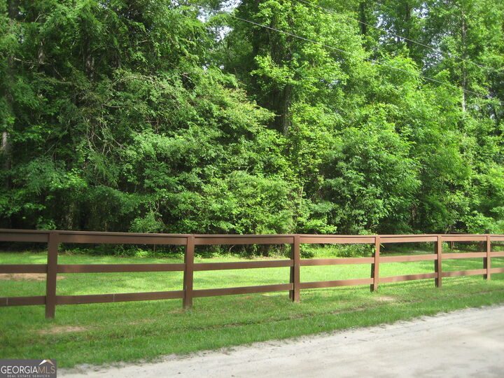 Property Photo:  1044 Union School Road  GA 30258 
