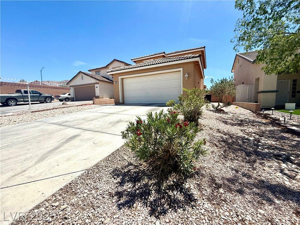 Property Photo: 6287 Stone Hollow Avenue NV 89156