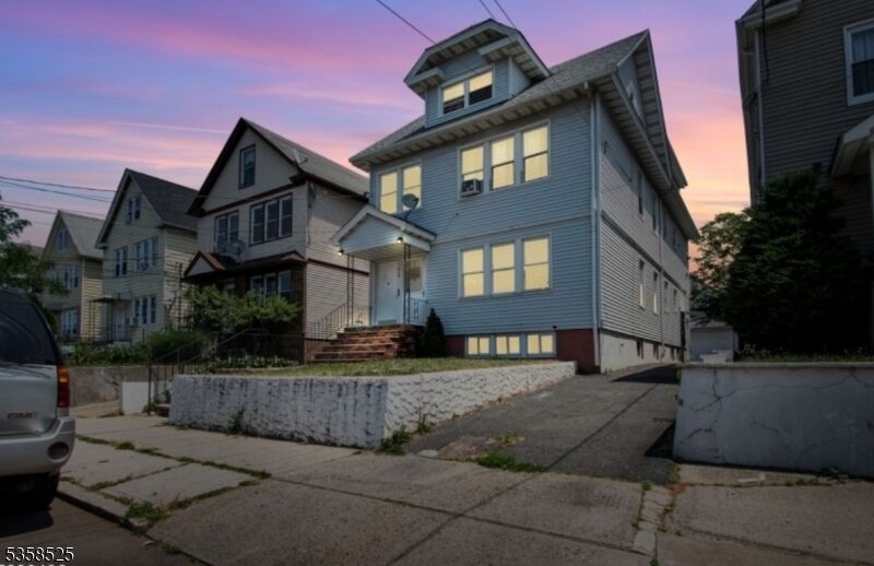 Property Photo: 1013 Kilsyth Rd NJ 07208
