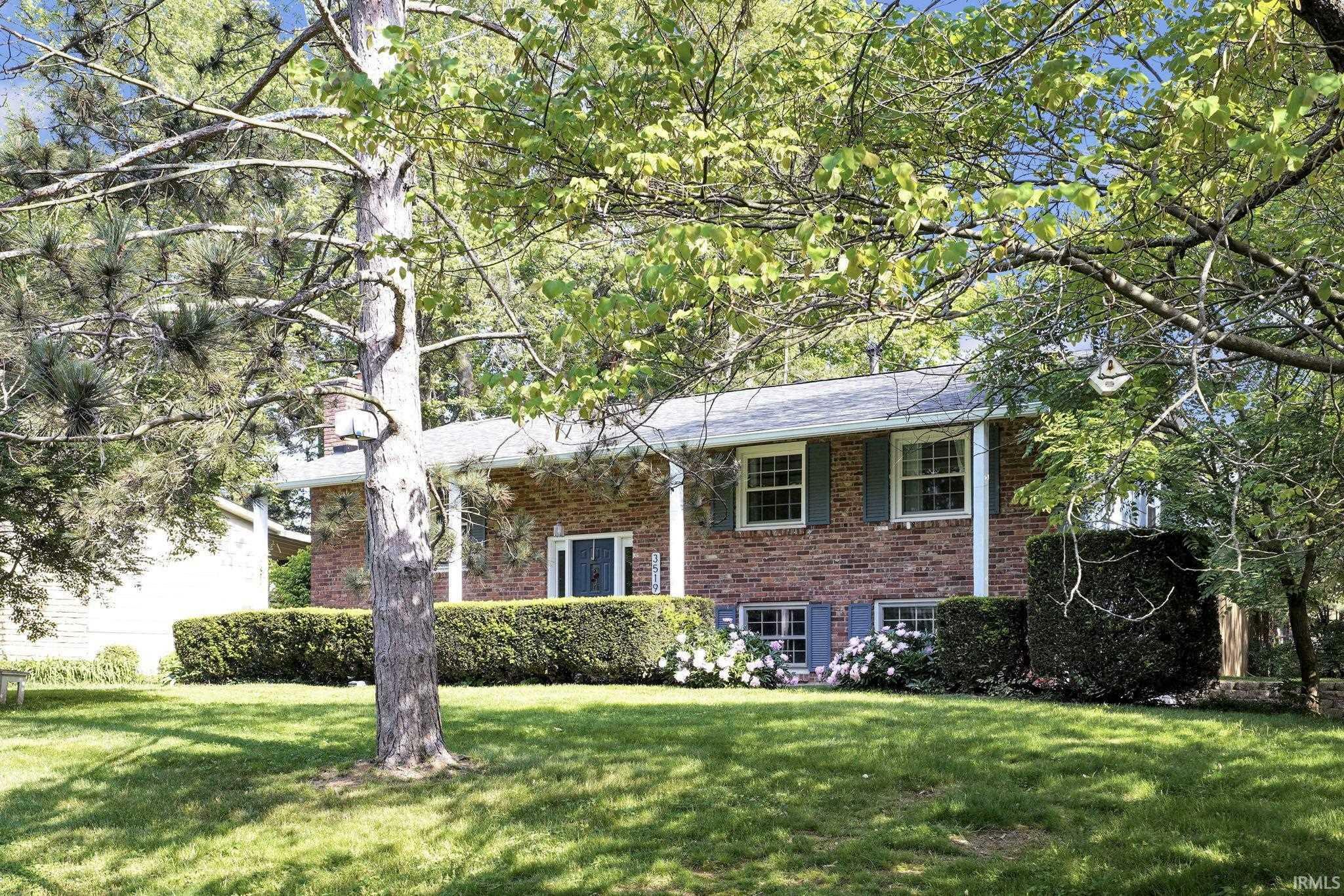 Property Photo: 3519 E Morningside Drive IN 47408
