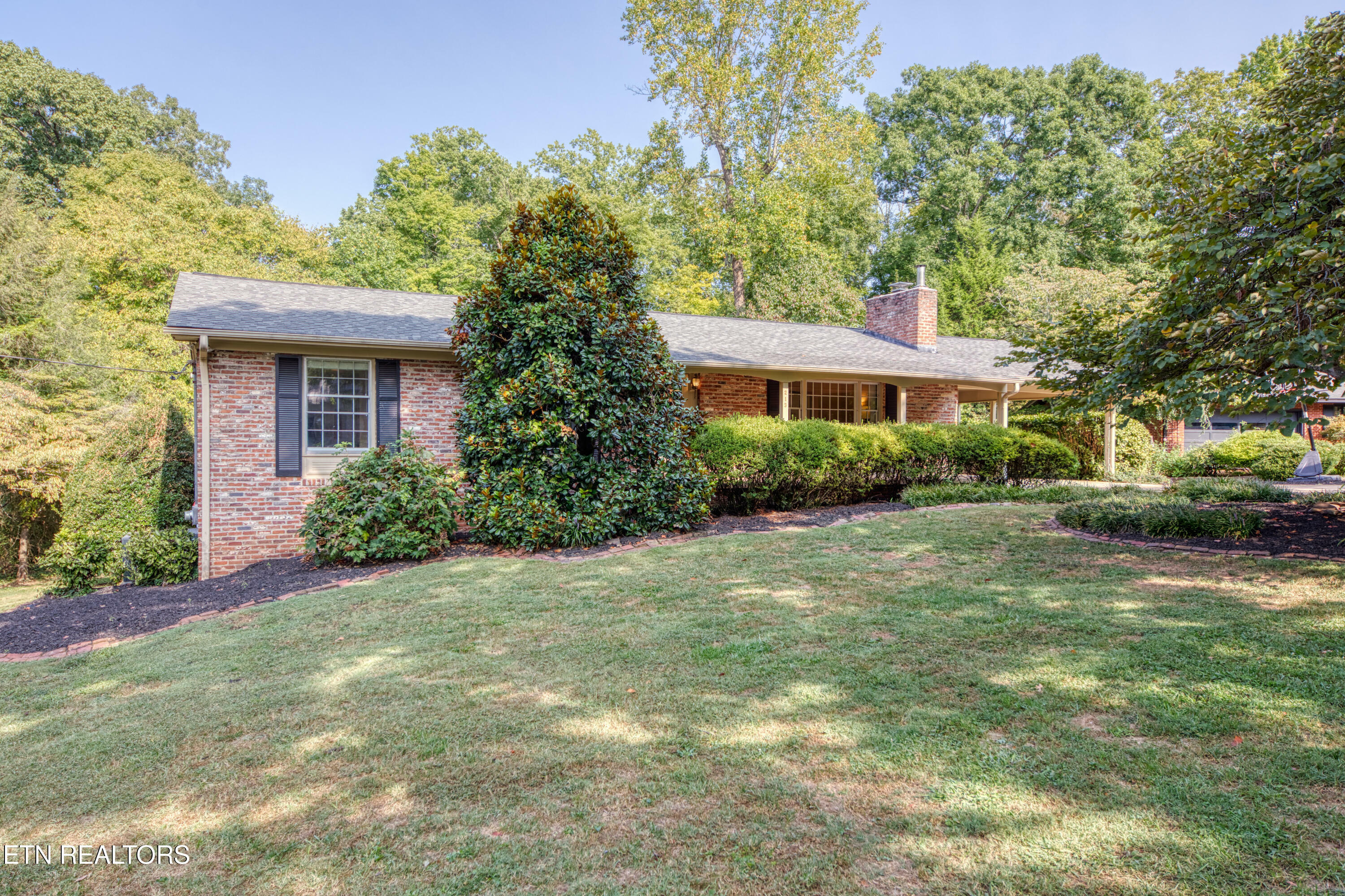 Property Photo: 213 Beechwood Drive TN 37920