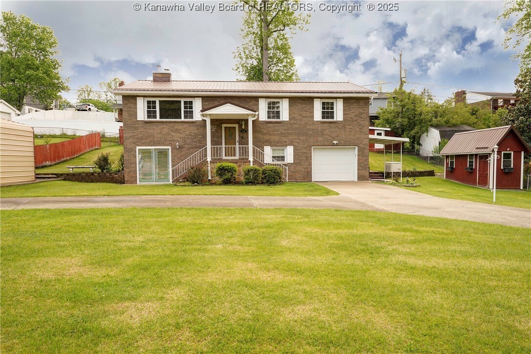 Property Photo: 918 Reunion Road WV 25071