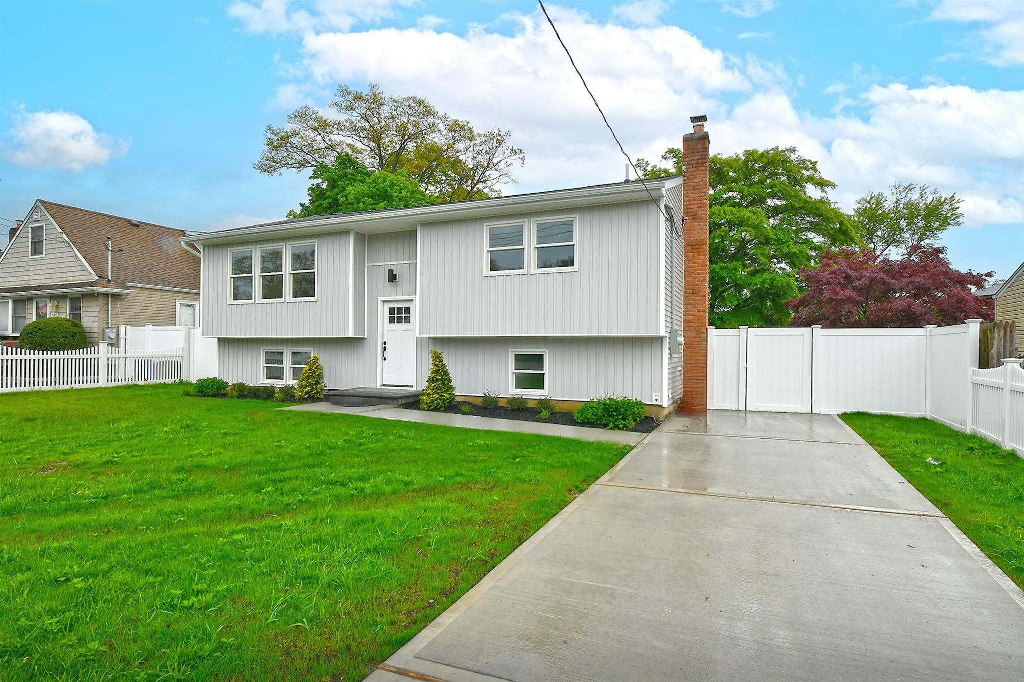 Property Photo: 688 Elmwood Road NY 11704