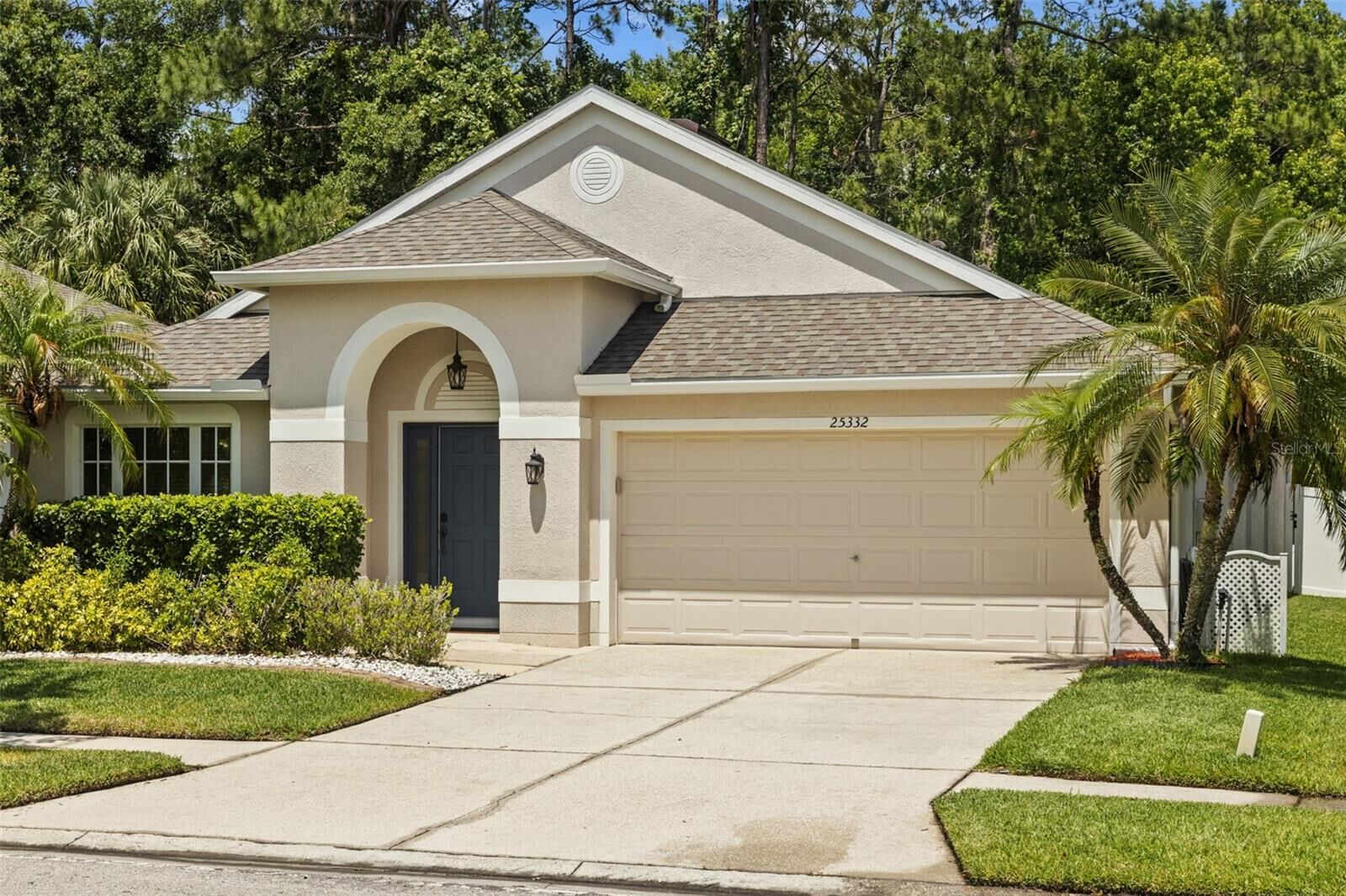 Property Photo: 25332 Lexington Oaks Boulevard FL 33544