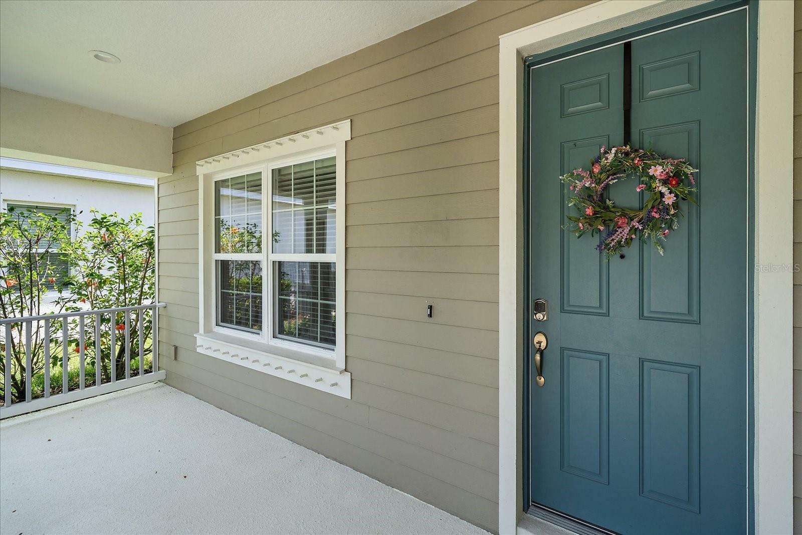 Property Photo: 1739 Lake Verona Circle FL 34211