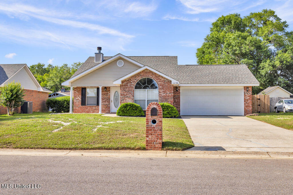 Property Photo: 14196 Maple Court MS 39503