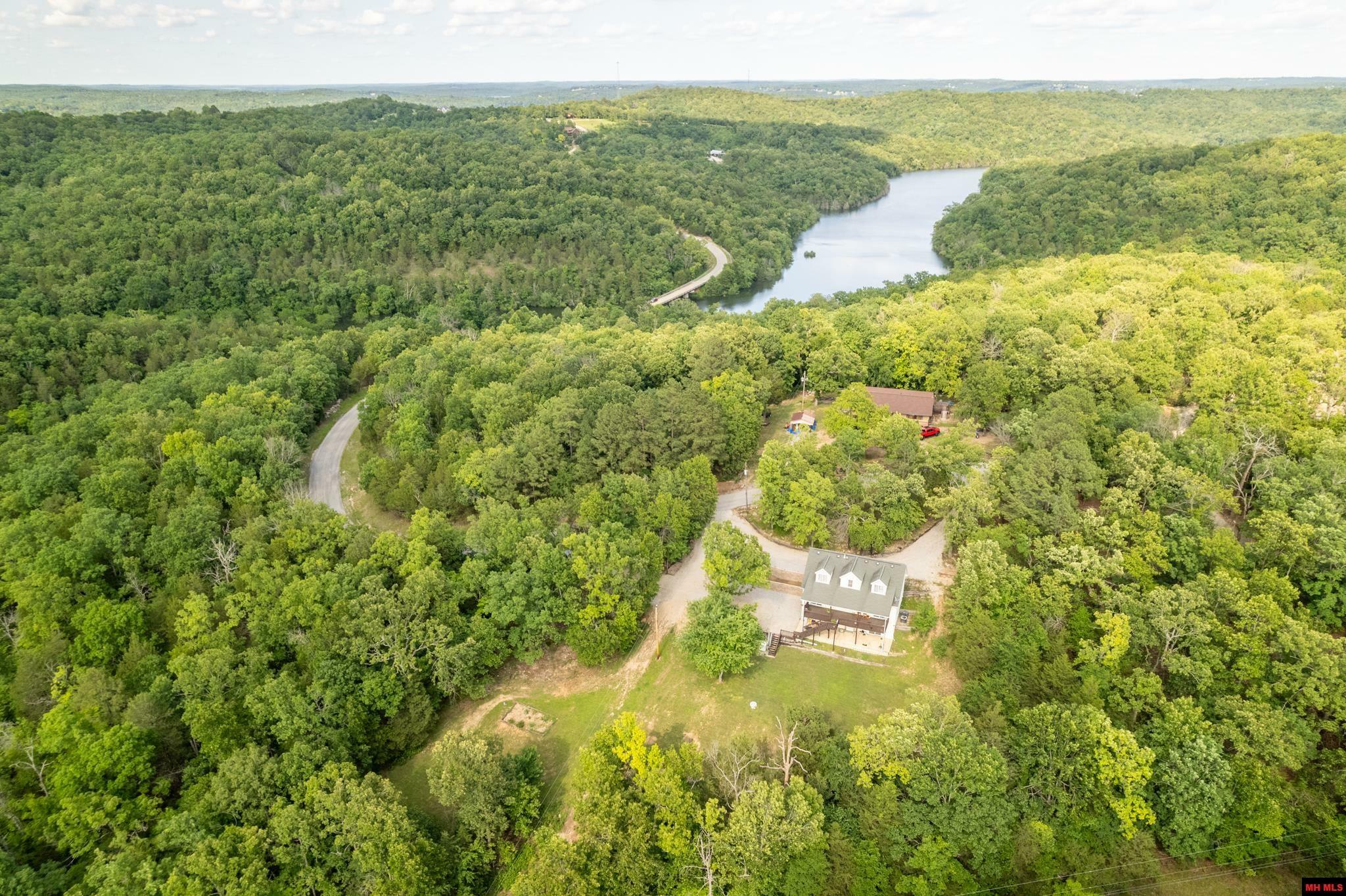 Property Photo: 897 Cr 396 AR 72653