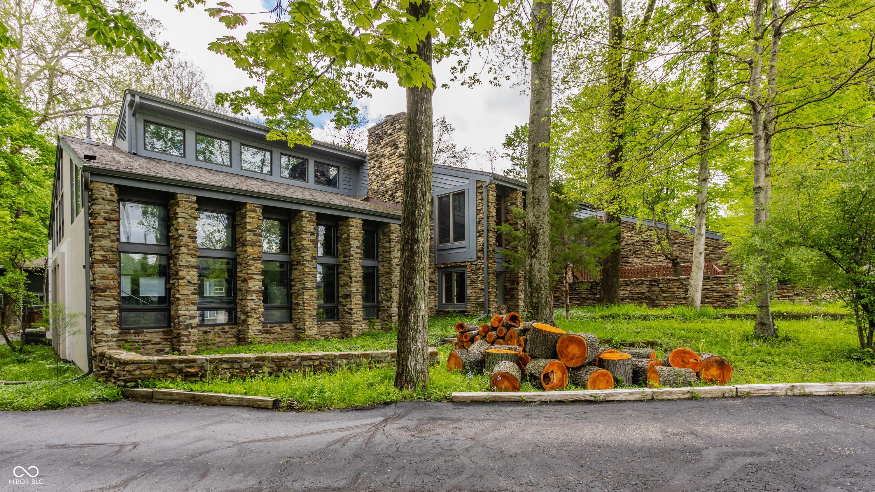Property Photo: 12469 Springmill Road IN 46032
