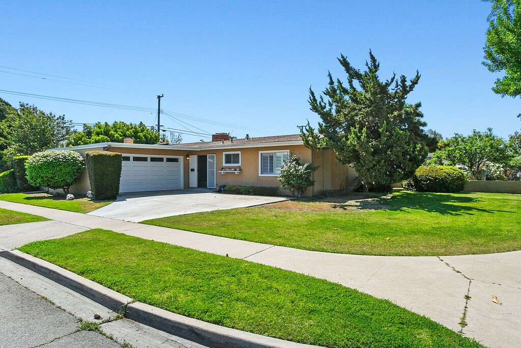Property Photo: 12122 Reva Drive CA 92840