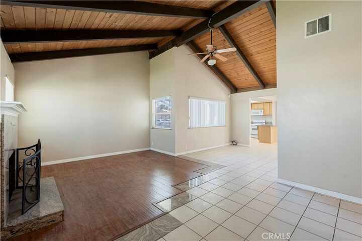 Property Photo:  14889 Hartford Lane  CA 92342 