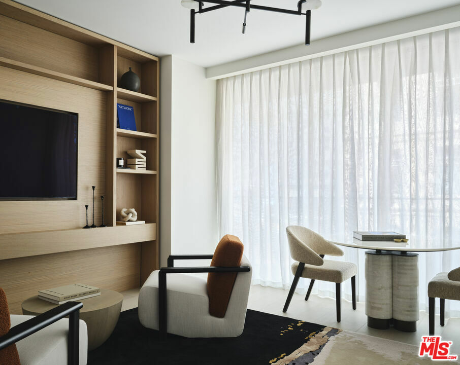 Property Photo: 9200 Wilshire Blvd 202E CA 90212