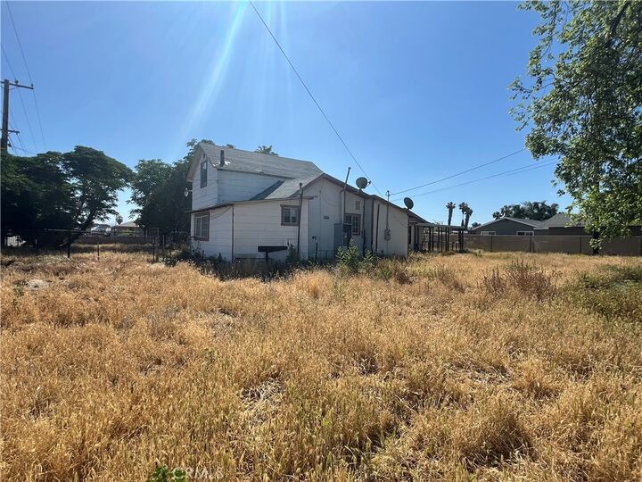 Property Photo:  30985 Reservoir Avenue  CA 92567 