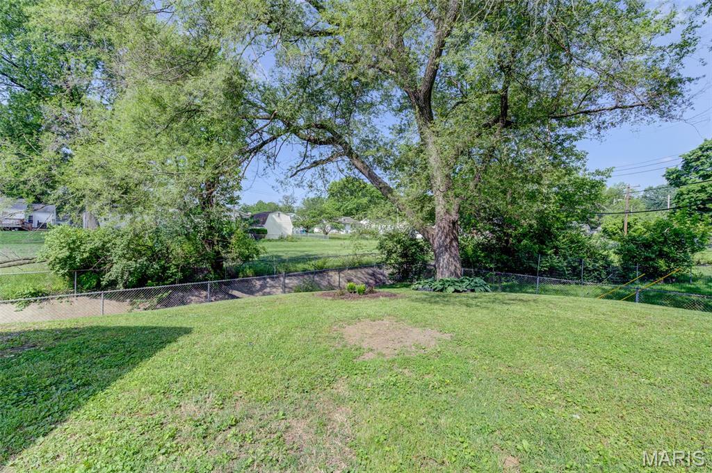 Property Photo: 20 Cedar Park Drive MO 63031