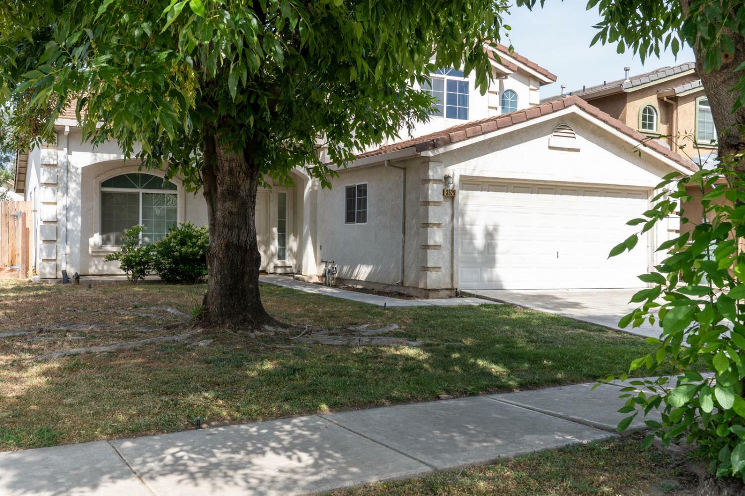 Property Photo: 3529 Paseo Verde Avenue CA 95348
