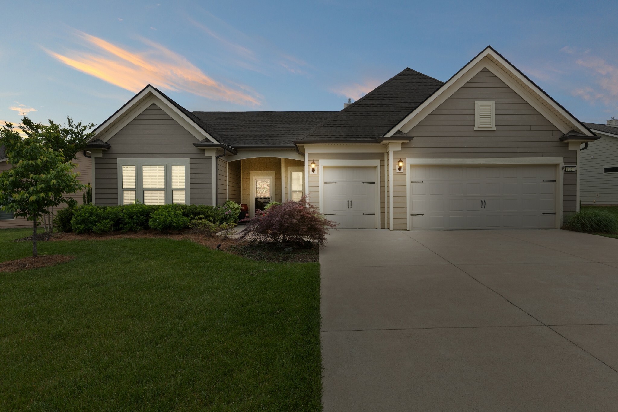 Property Photo: 1027 Coffee Rdg TN 37174