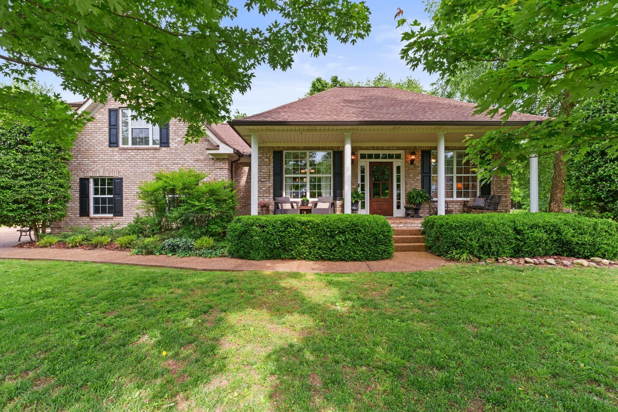 Property Photo:  102 Lorelle Cir  TN 37148 