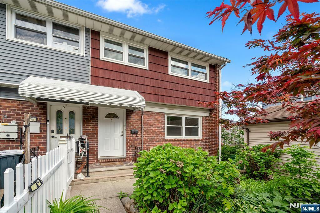 Property Photo: 7 Edgewater Place NJ 07020