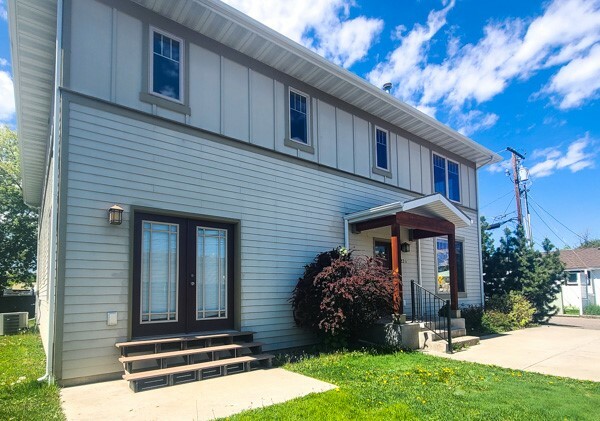 Property Photo: 2211 S Russell Street B MT 59801