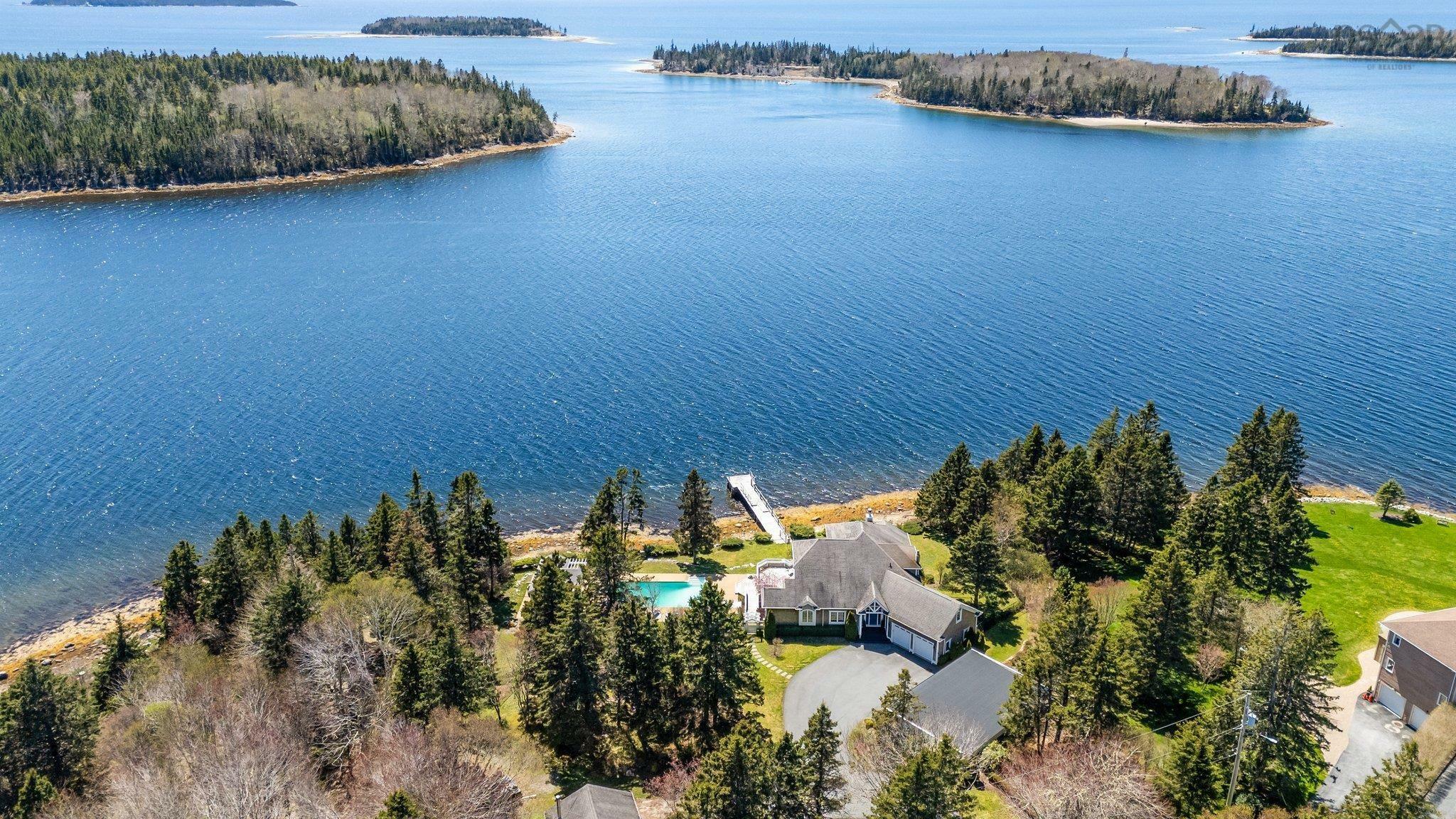 Property Photo: 56 Oceansea Drive NS B3Z 3G4