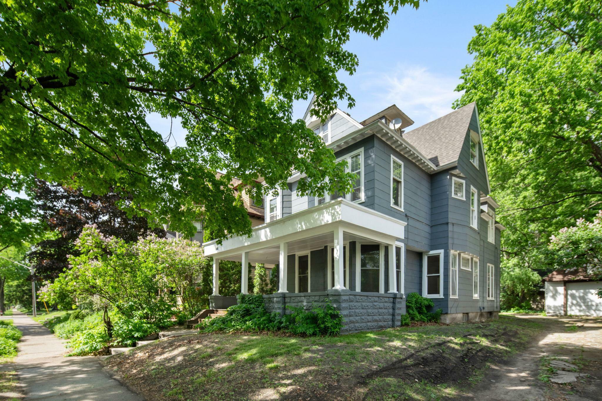 Property Photo: 709 7th Street SE MN 55414