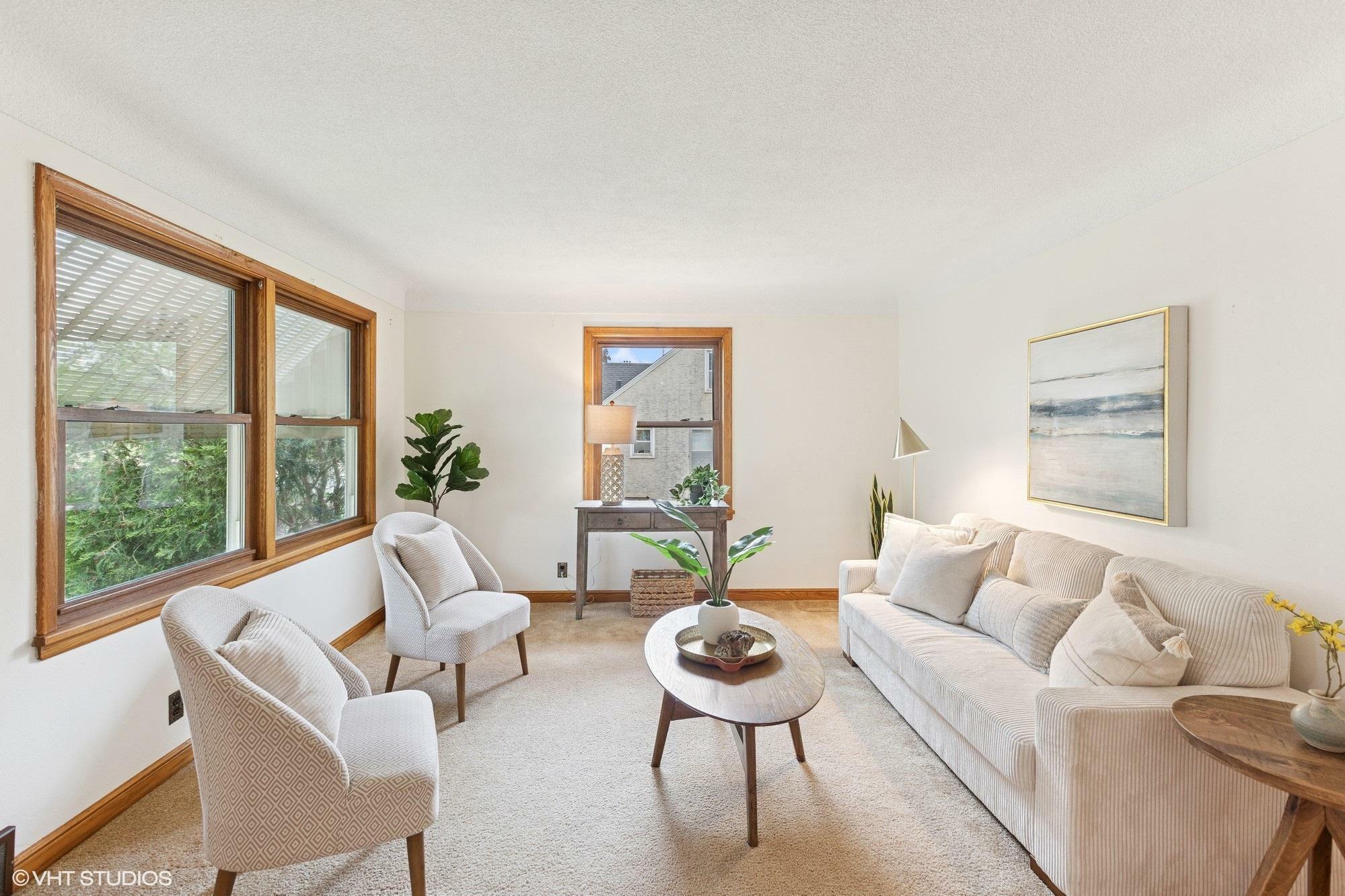 Property Photo: 813 4th Avenue S MN 55075