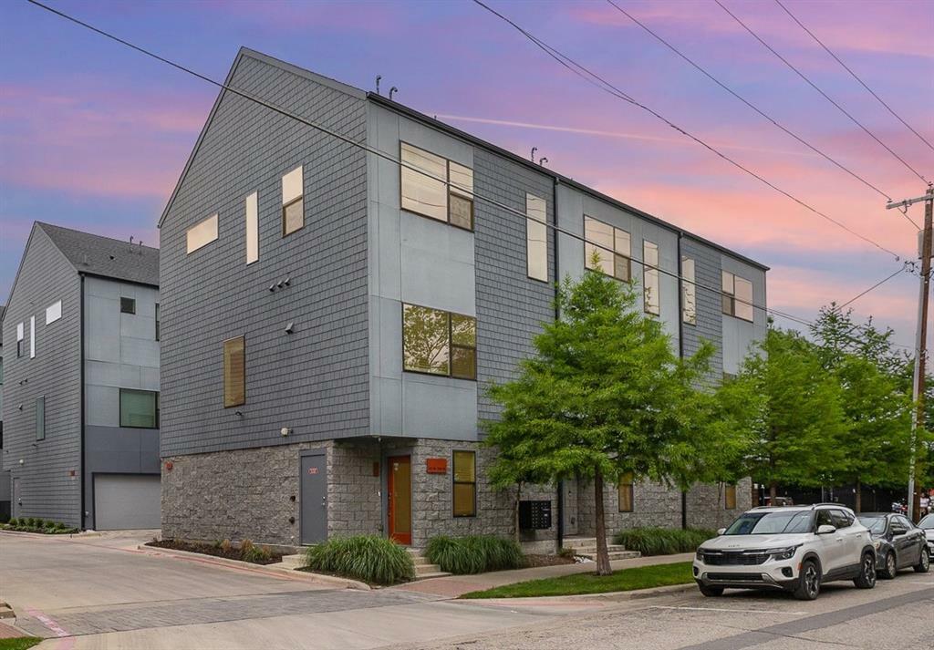 Photo de la propriété: 427 W 10th Street 803 TX 75208