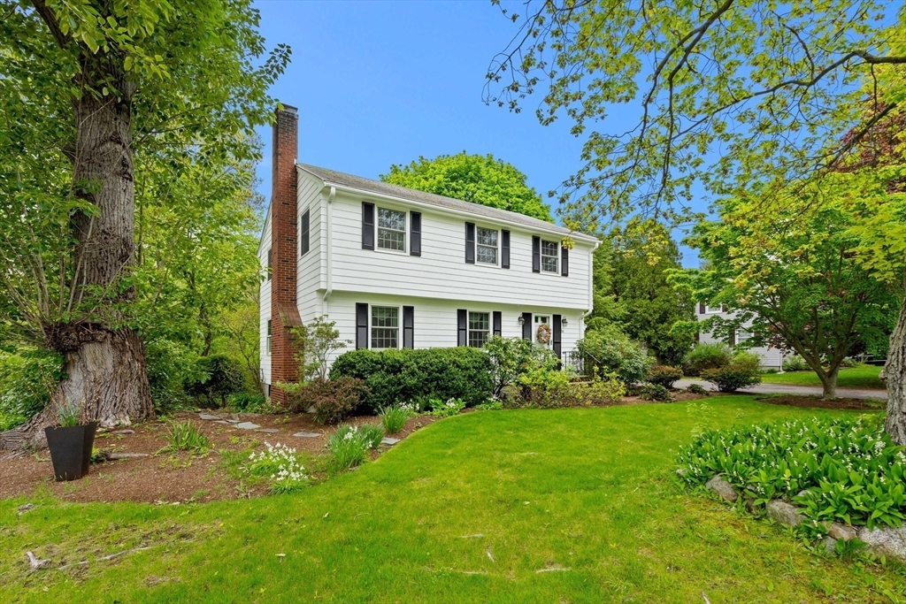Property Photo:  56 Trask St  MA 01915 