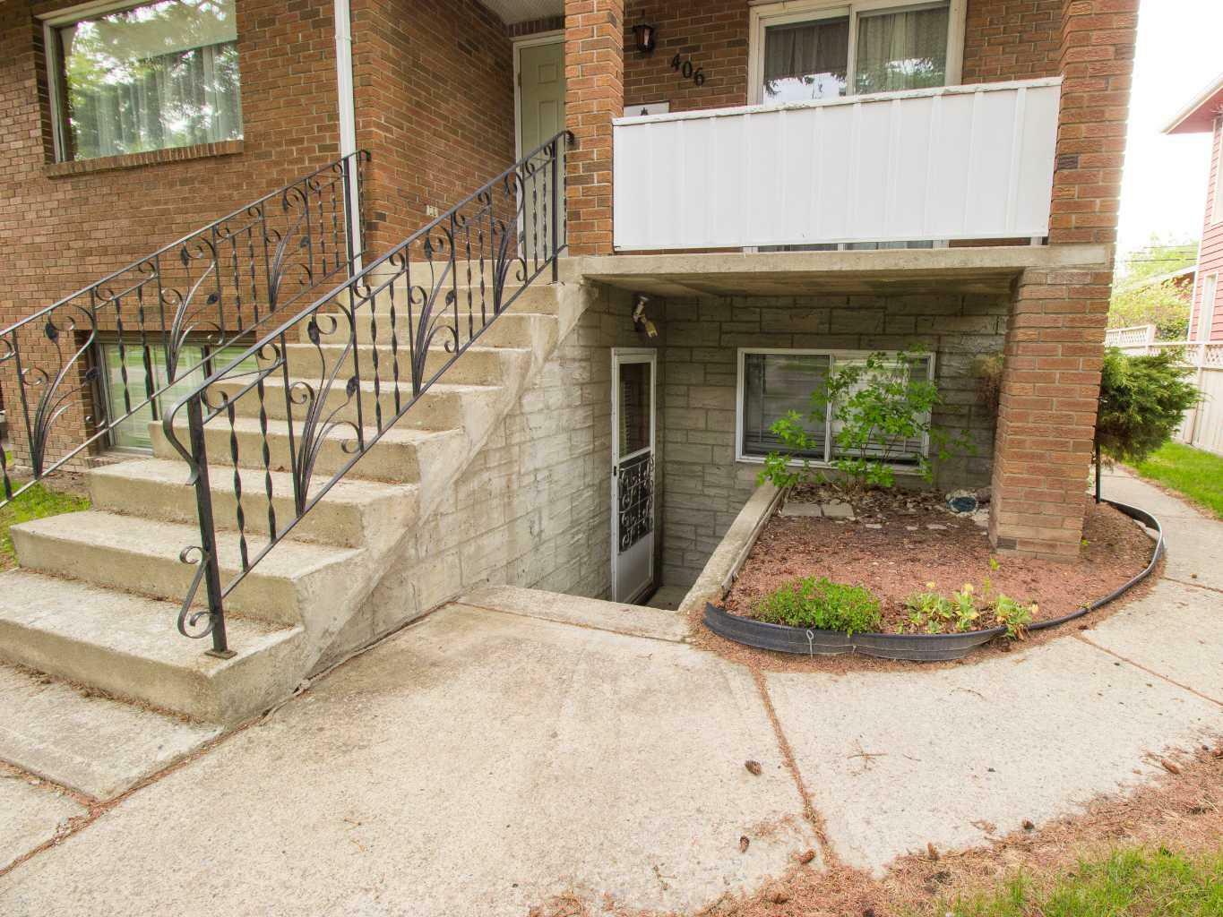Property Photo: 406 11 Street NE AB T2E 4N6