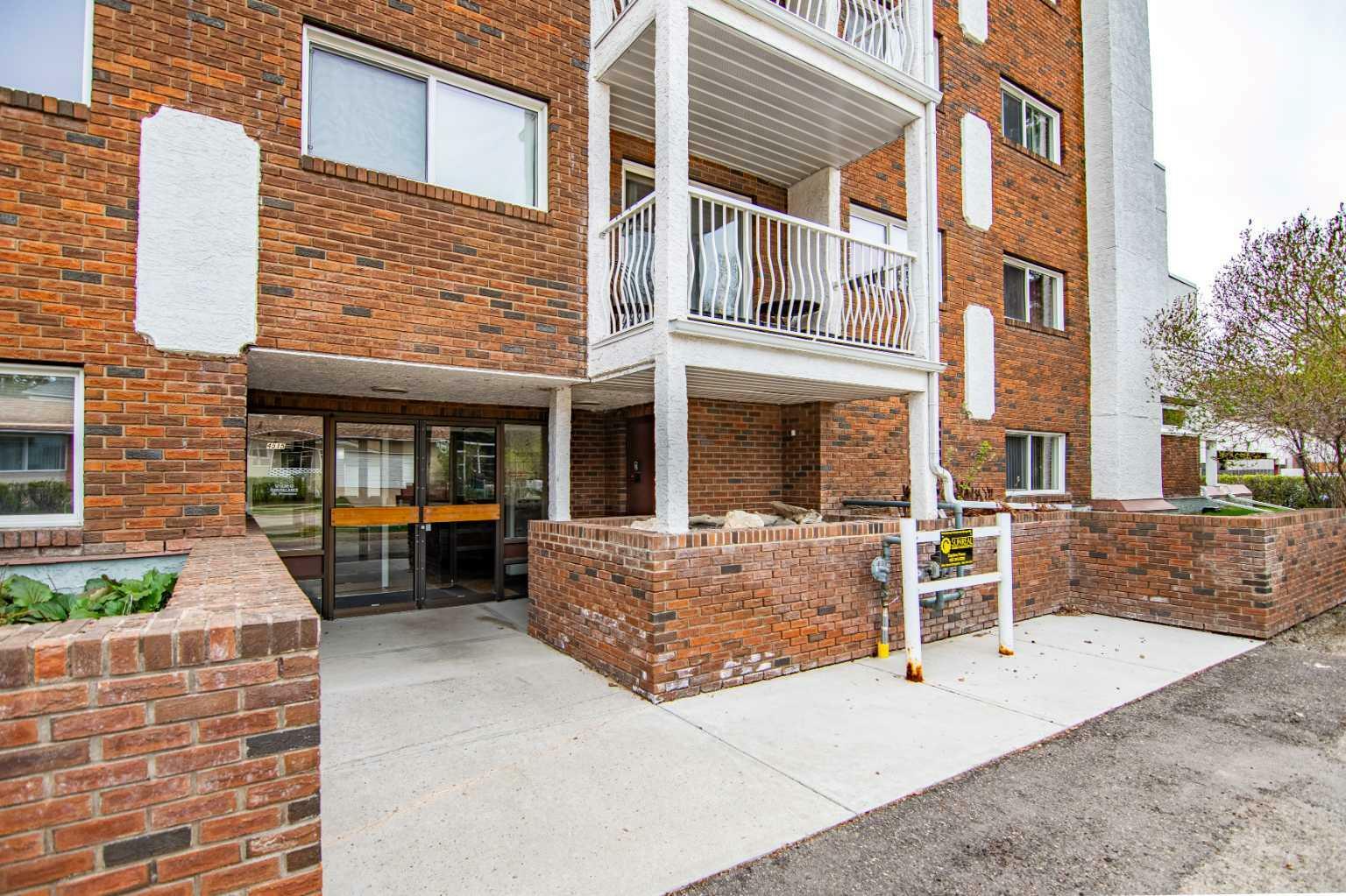 Property Photo: 4515 53 Street 101 AB T4N 2E4