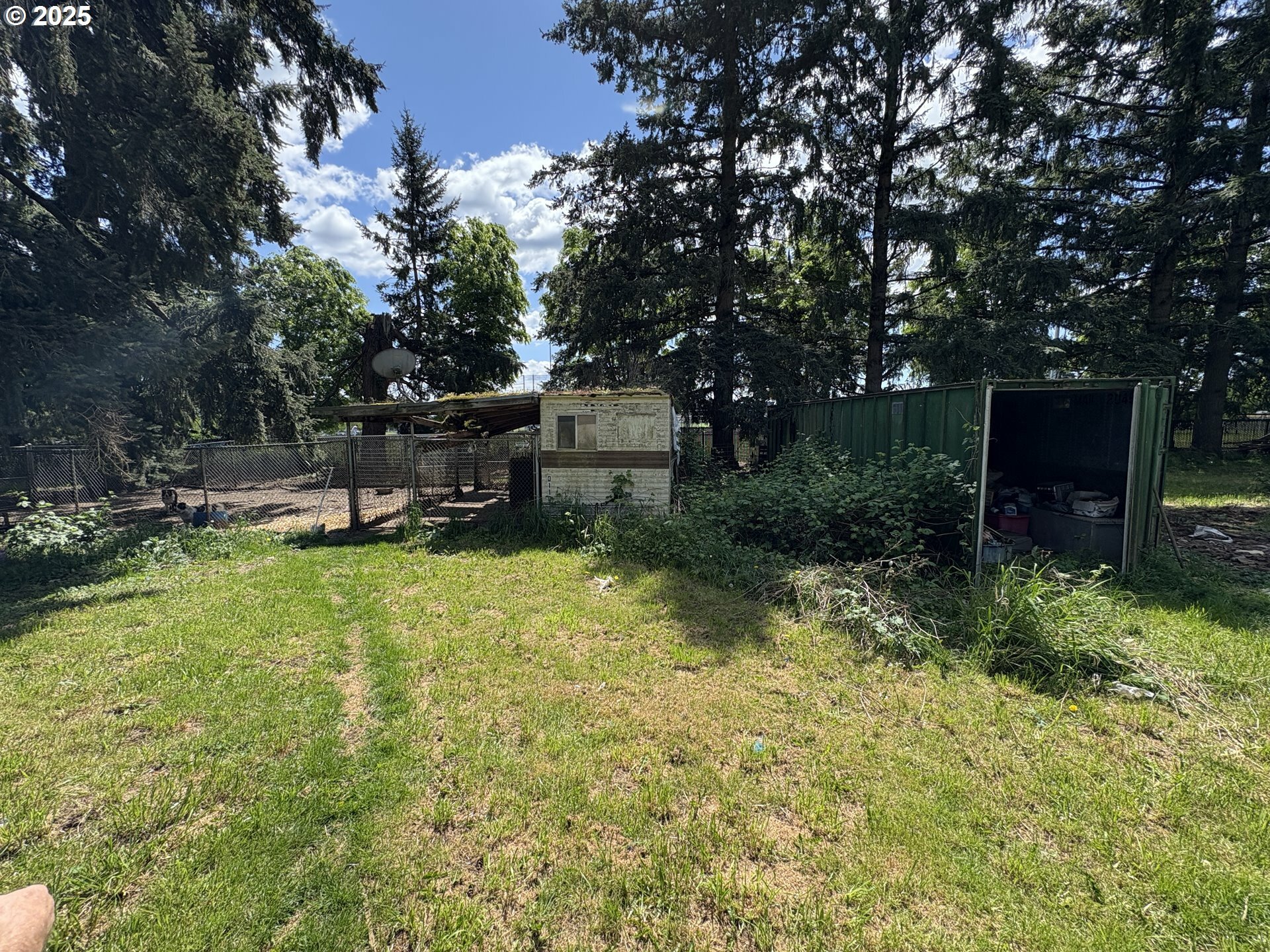Property Photo: 19813 NE 8th St WA 98607