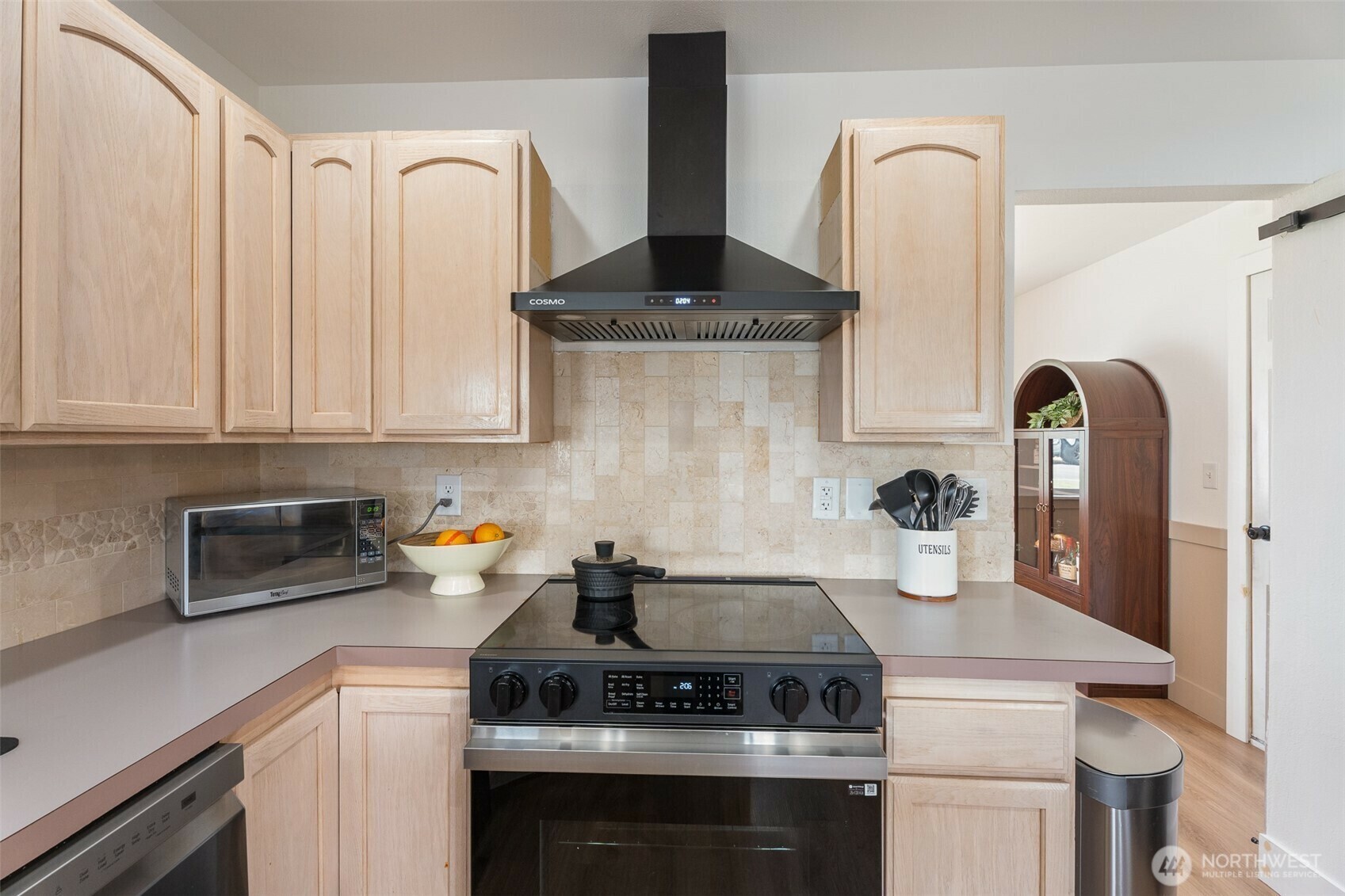 Property Photo: 2707 Angel Lane WA 98802