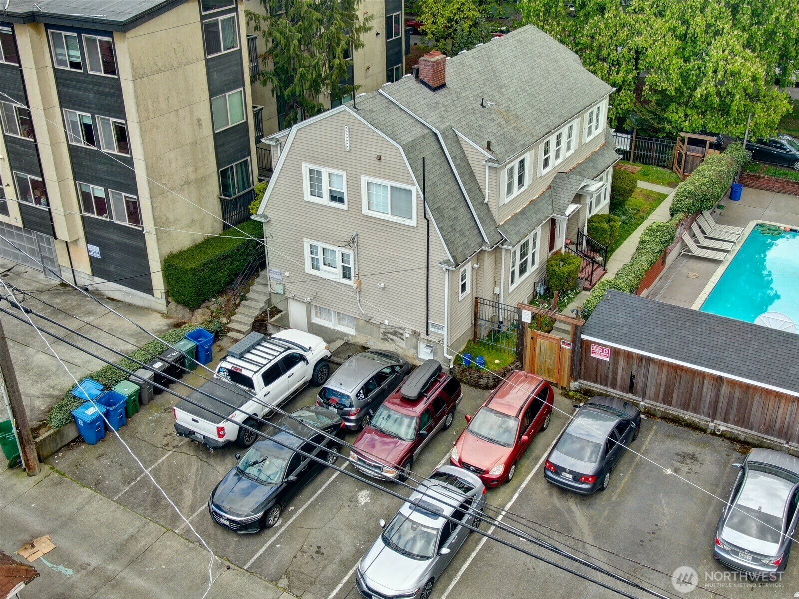 Property Photo: 4721 17th Avenue NE WA 98105