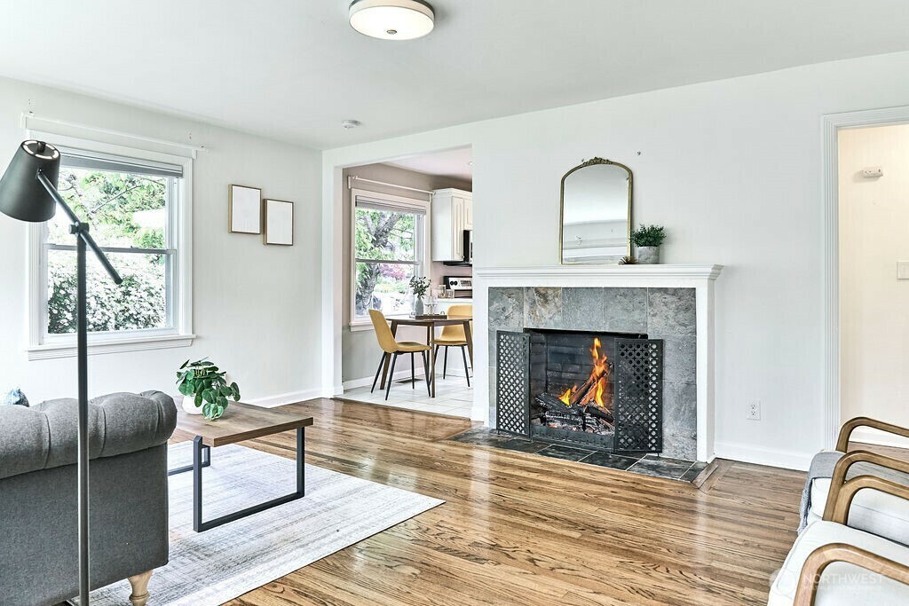 Property Photo: 4124 SW 104th Street WA 98146