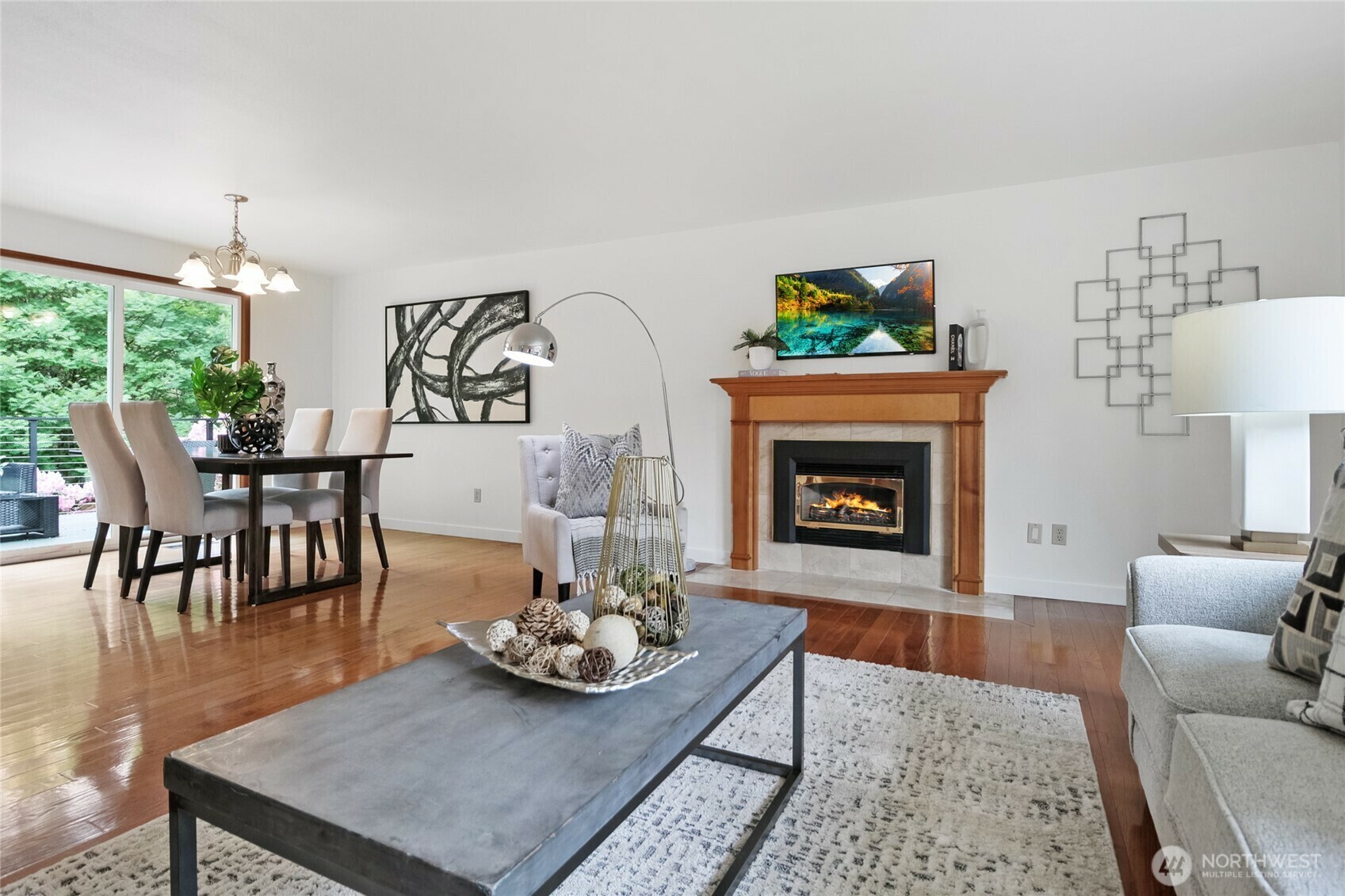Property Photo: 6309 115th Court SE WA 98006