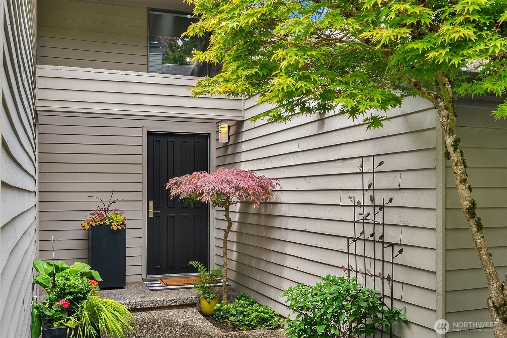 Property Photo: 10022 NE 115th Lane B1 WA 98033