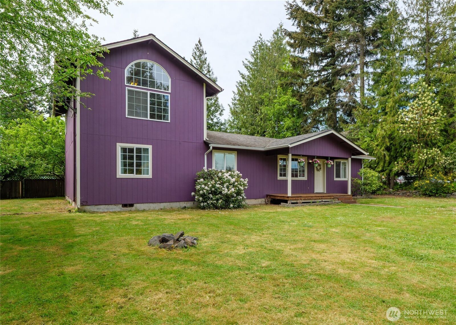 Property Photo: 1138 W 17th WA 98363