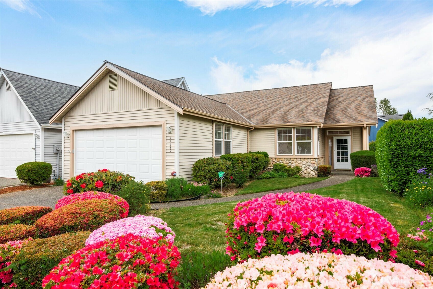 Property Photo: 17849 Grand Street SE WA 98272