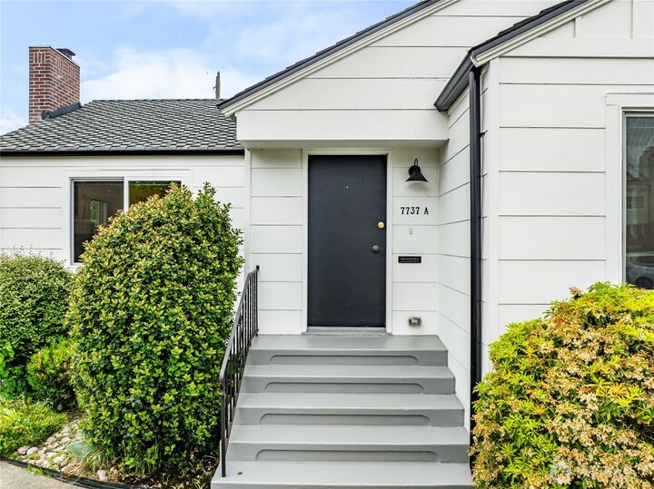 Property Photo:  7737  21st Avenue NW A & B  WA 98117 