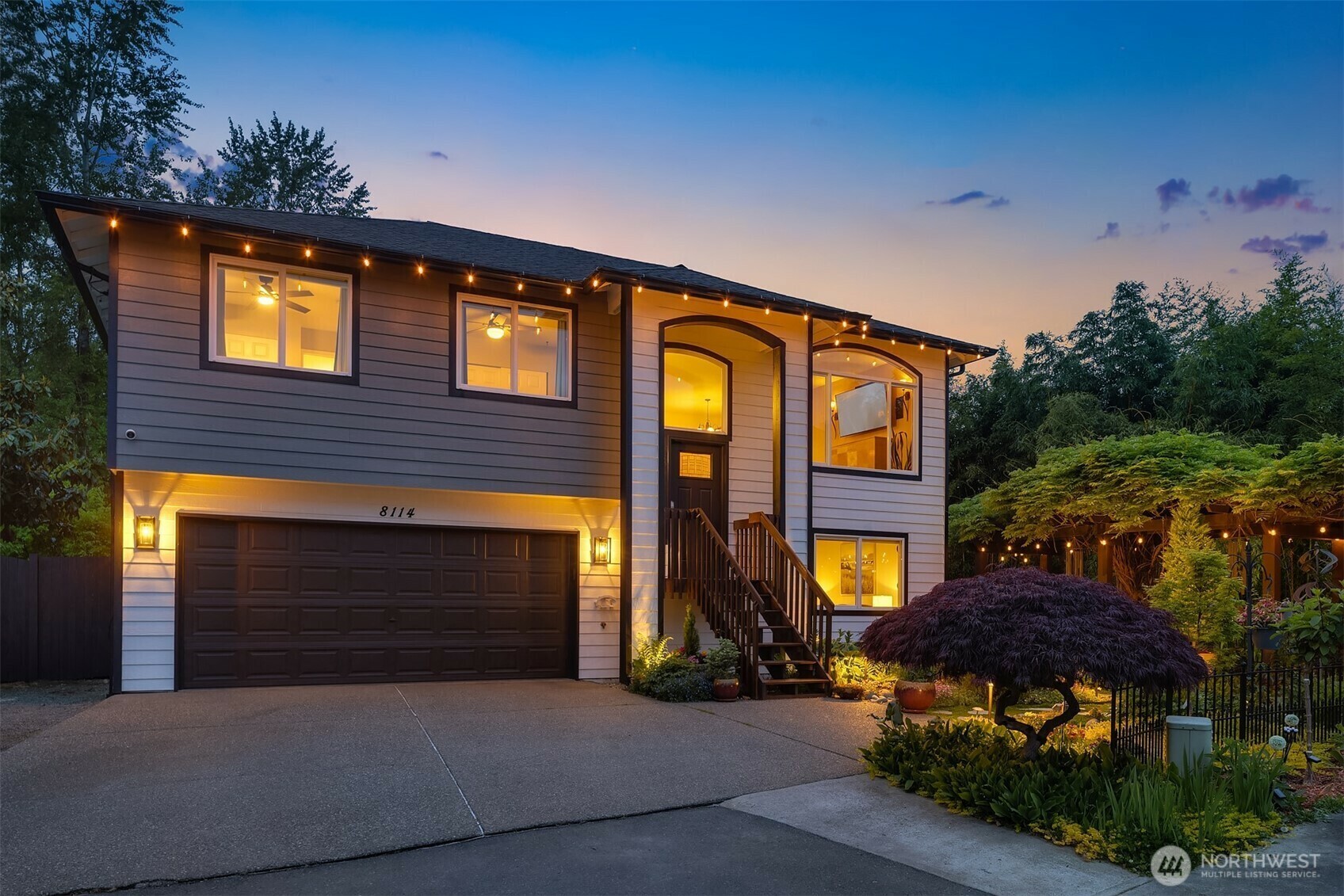 Property Photo: 8114 64th Drive NE WA 98270