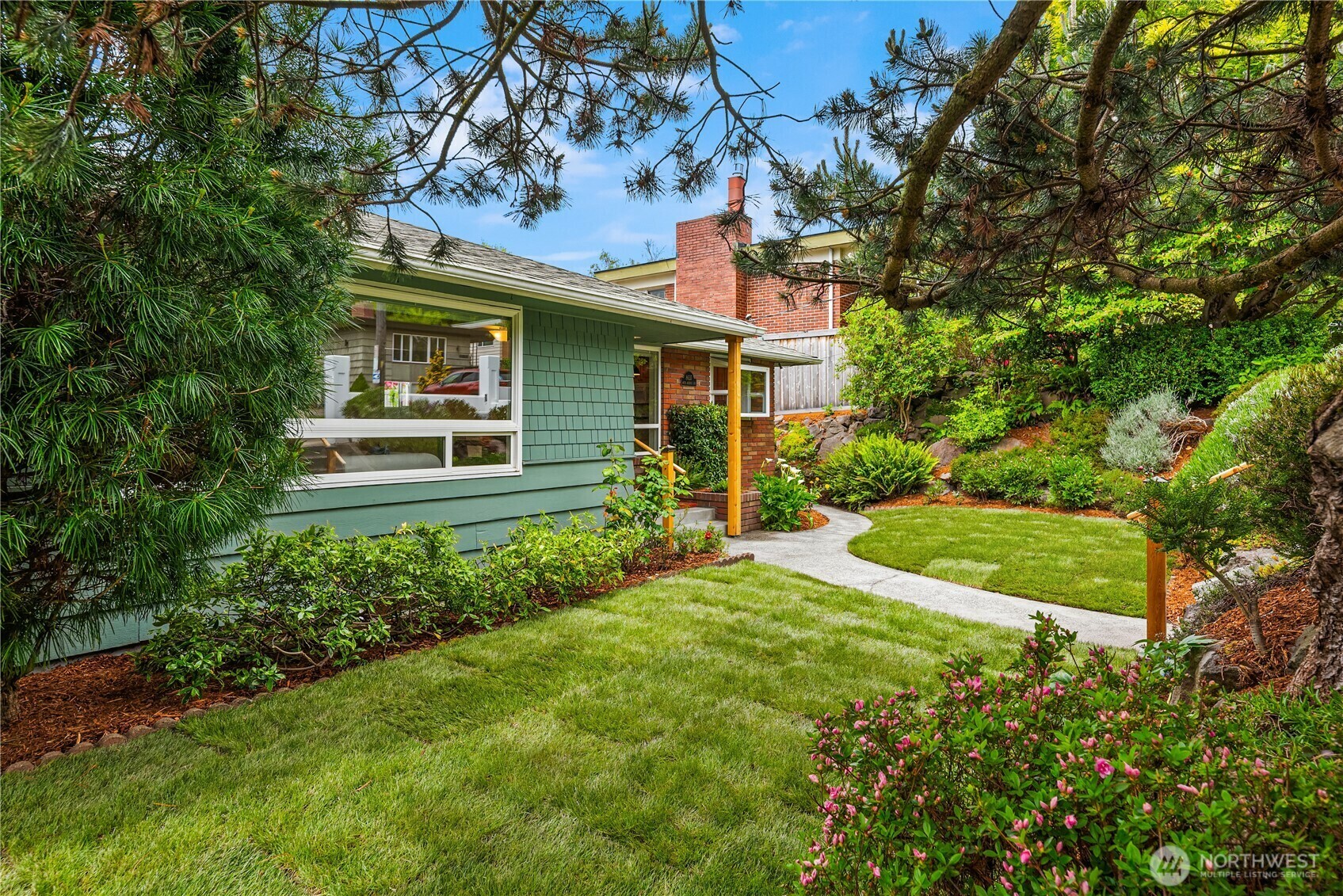 Property Photo: 8637 46th Avenue SW WA 98136