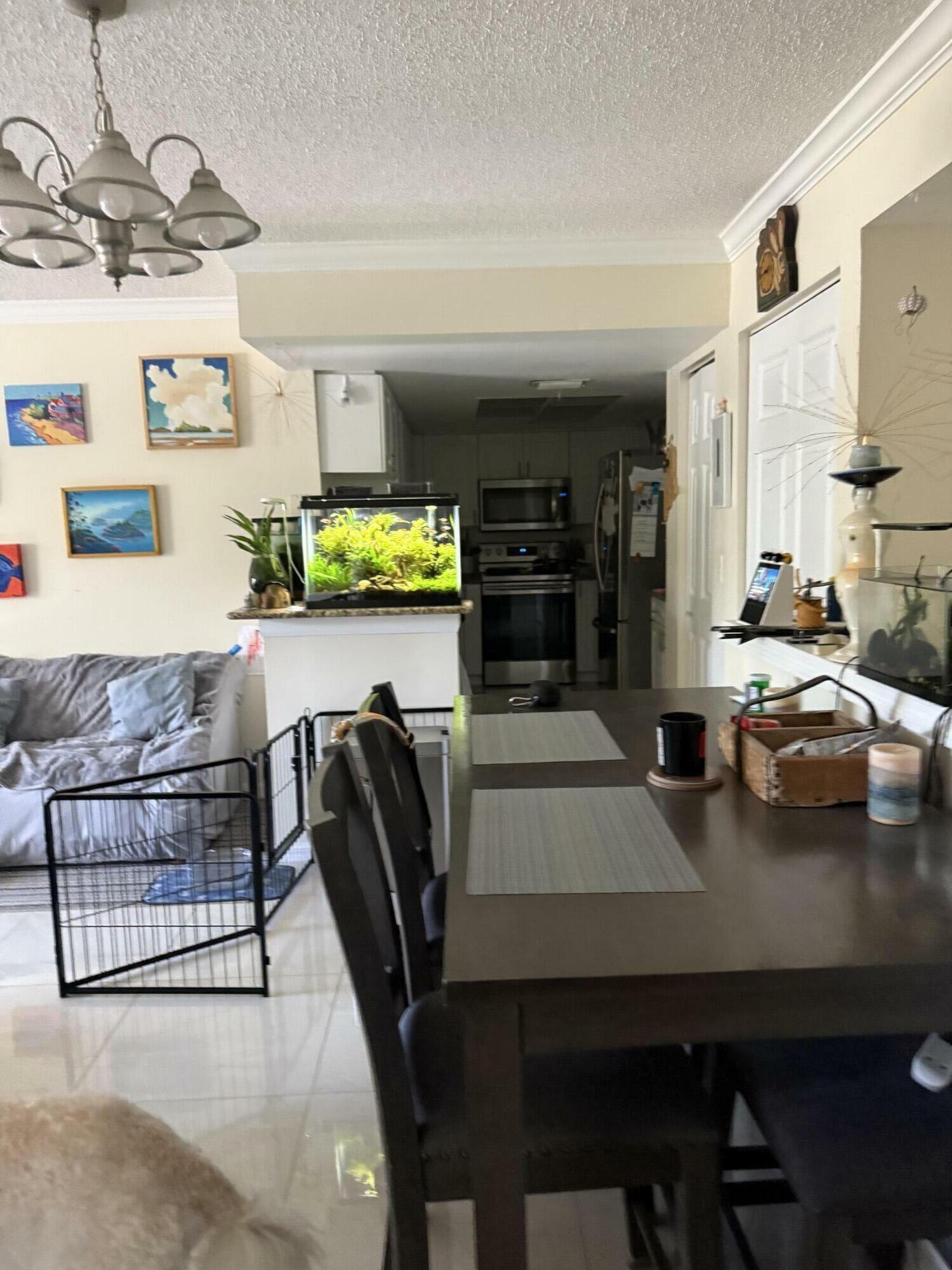 Property Photo: 1400 Crestwood Court S 1405 FL 33411
