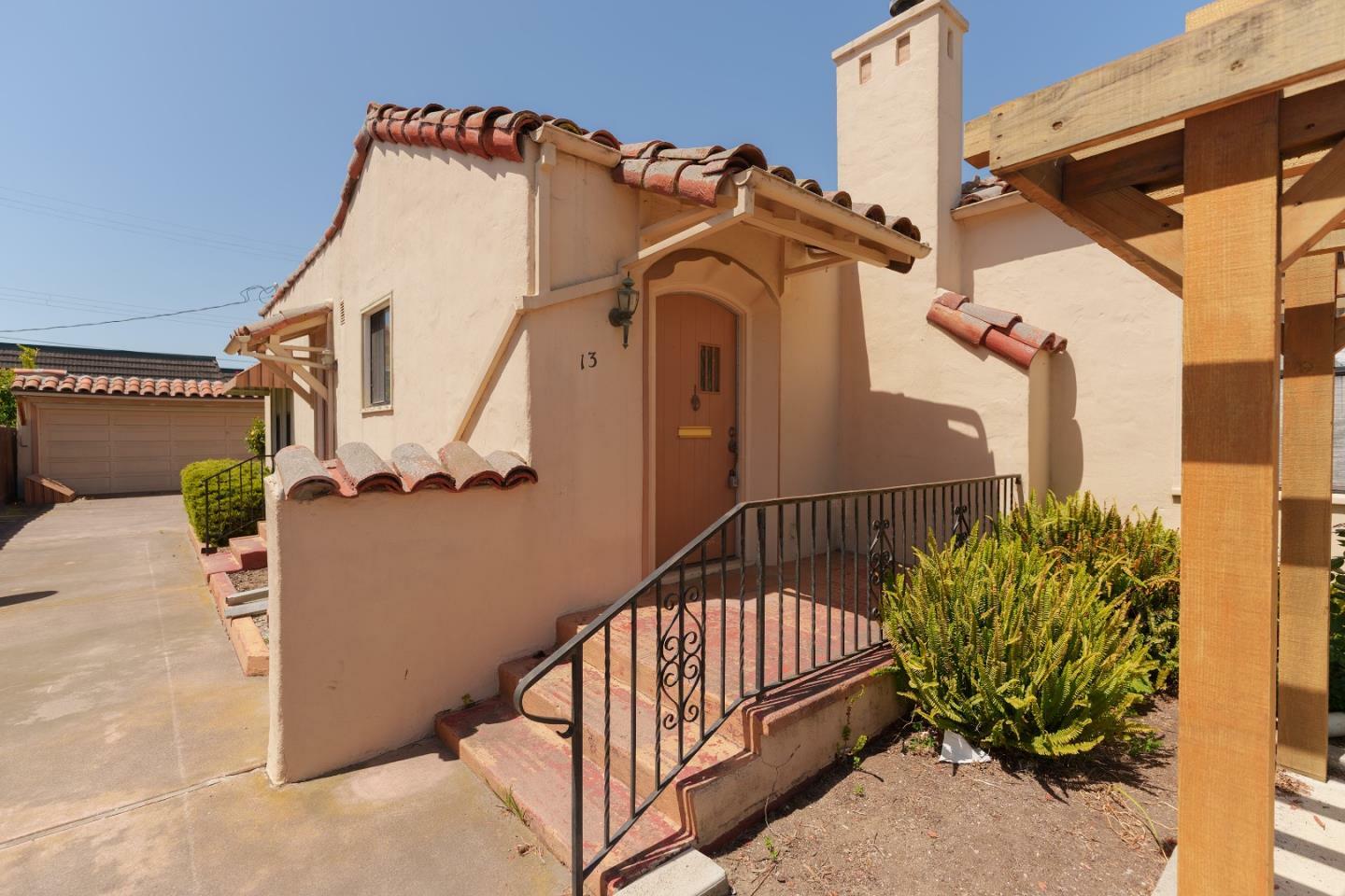 Property Photo:  13 Orange Drive  CA 93901 