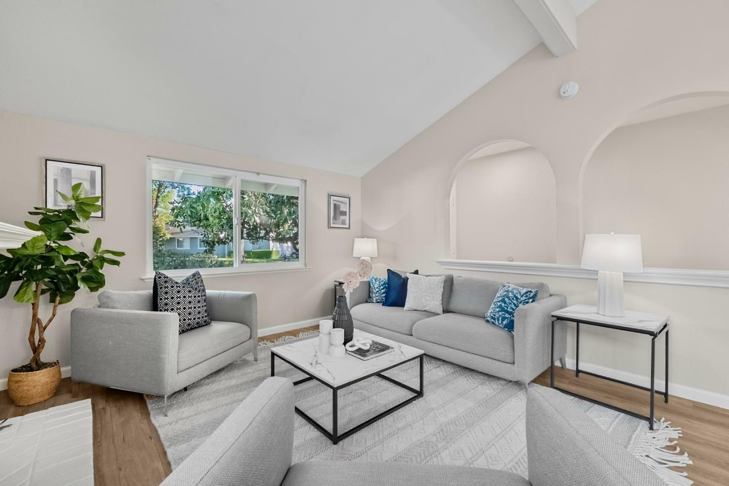 Property Photo: 1119 Glengarry Drive CA 94596